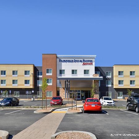 Fairfield Inn & Suites By Marriott Sacramento Airport Woodland Exterior photo